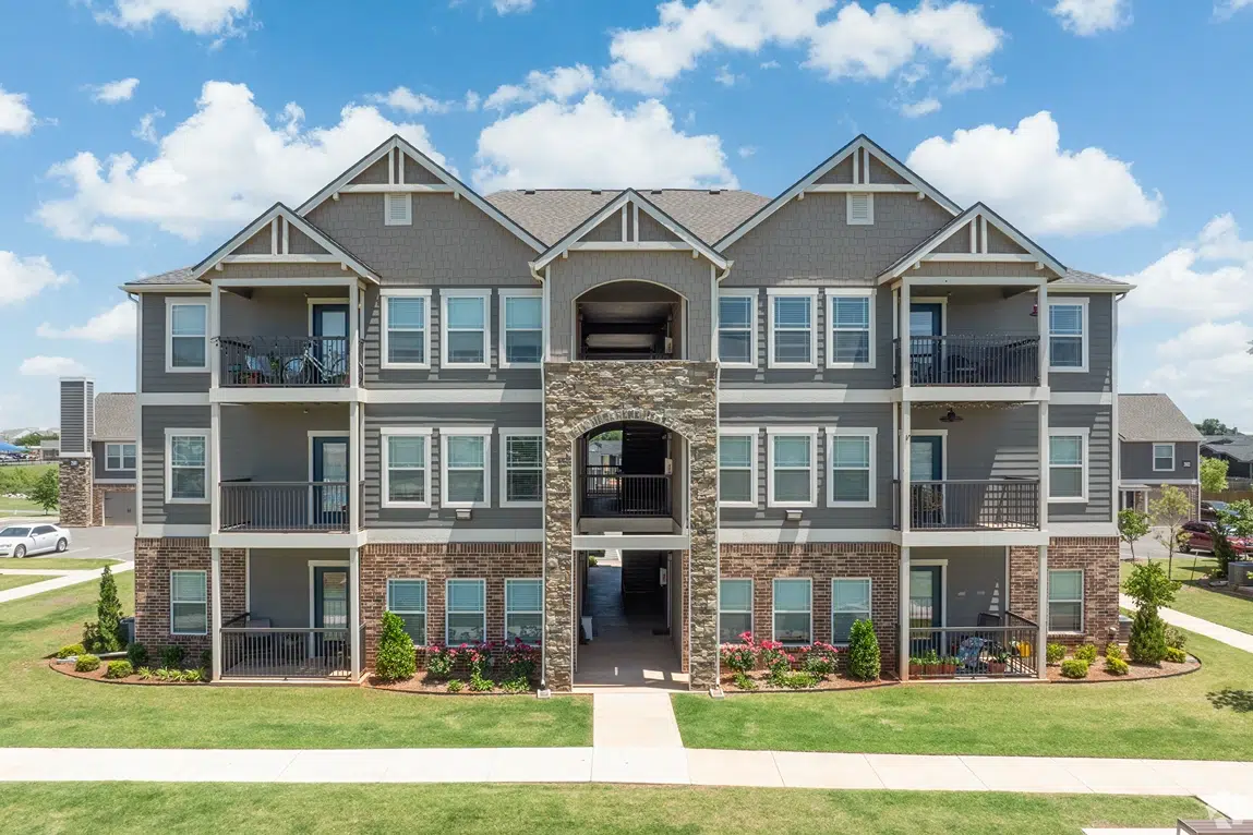 Outside View of 24 Hundred Apartments